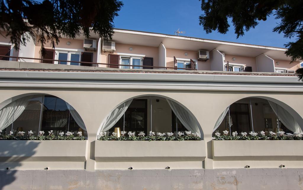 Hotel La Settima Luna Savudrija Exterior photo