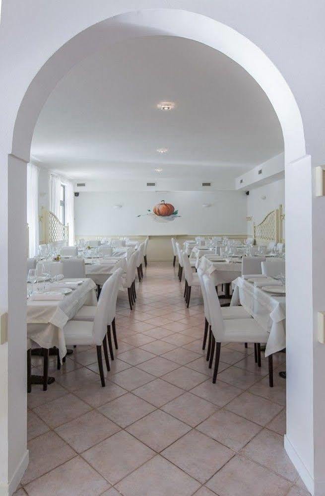 Hotel La Settima Luna Savudrija Exterior photo